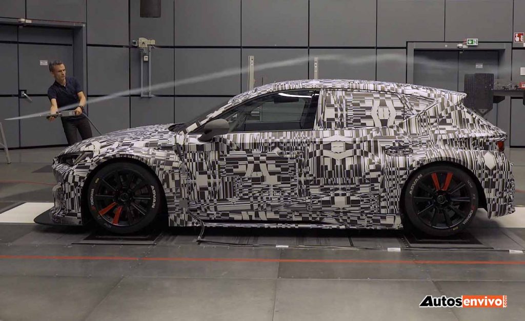 CUPRA León Competición